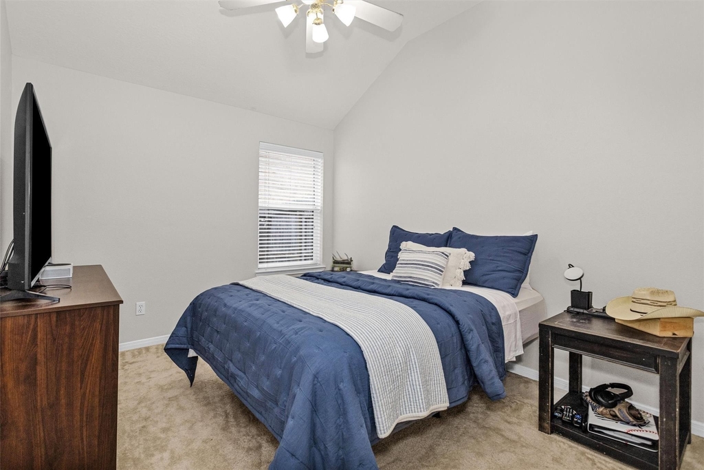 2614 Easton Springs Court - Photo 15