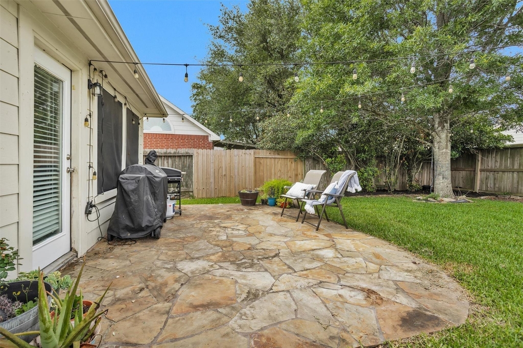 2614 Easton Springs Court - Photo 18