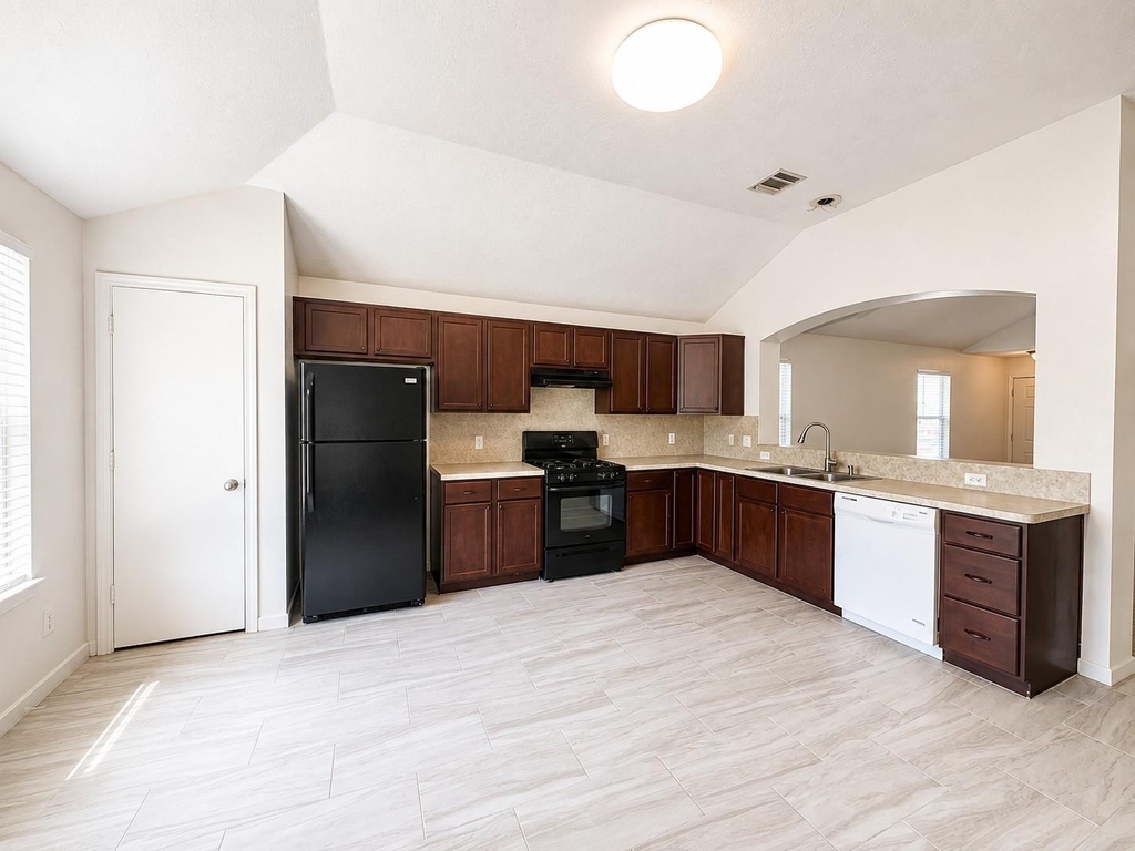 1711 Dixon Lane - Photo 6