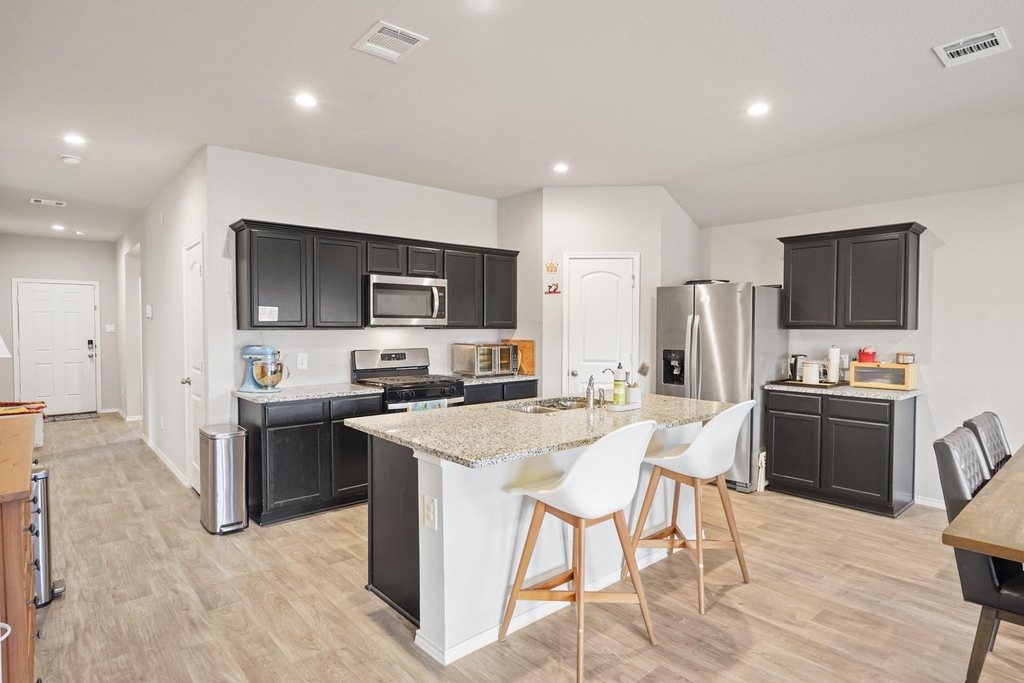 40422 Garden Heights Lane - Photo 8