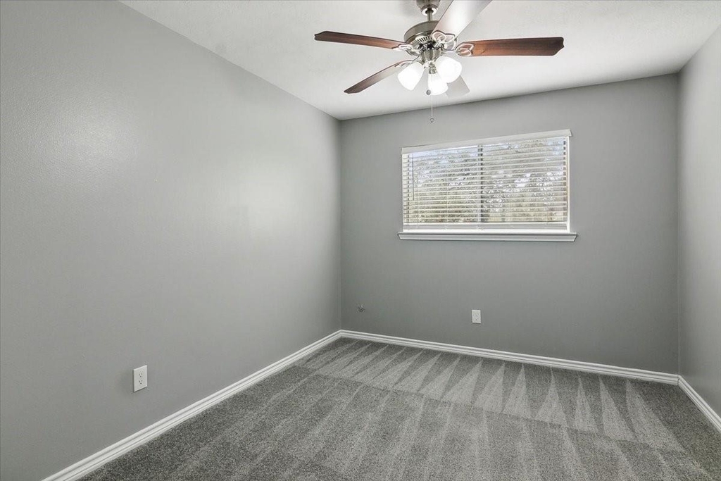 8540 Glen Meadow Lane - Photo 17