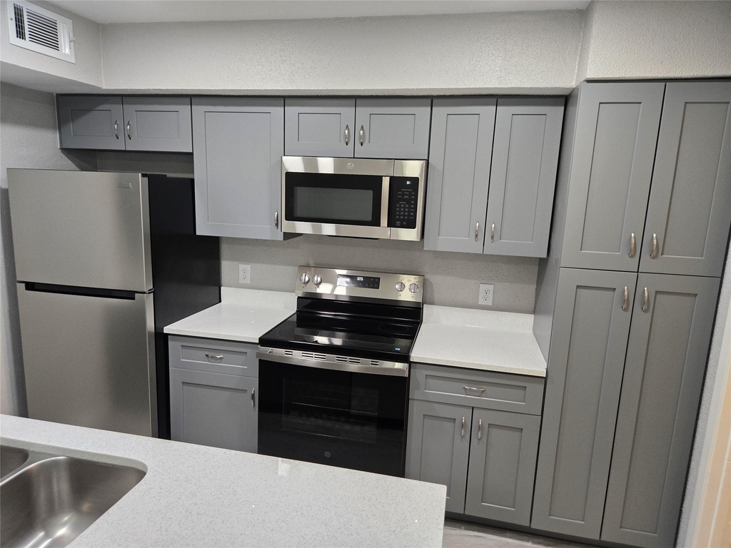 8101 Amelia Road - Photo 7
