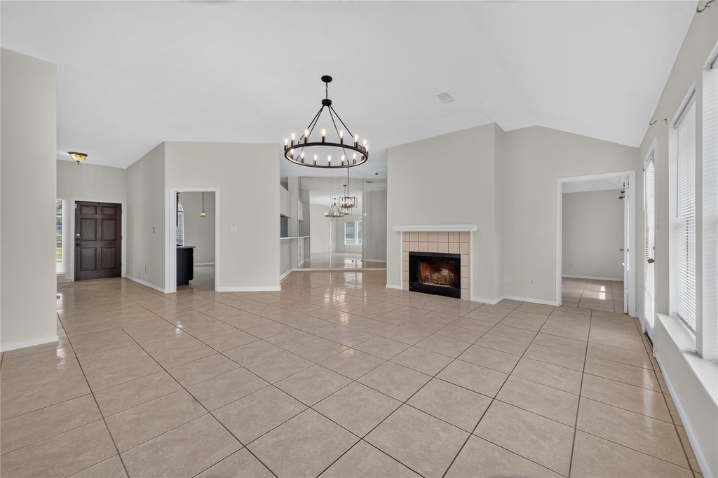 19635 Vernier Woods Lane - Photo 3