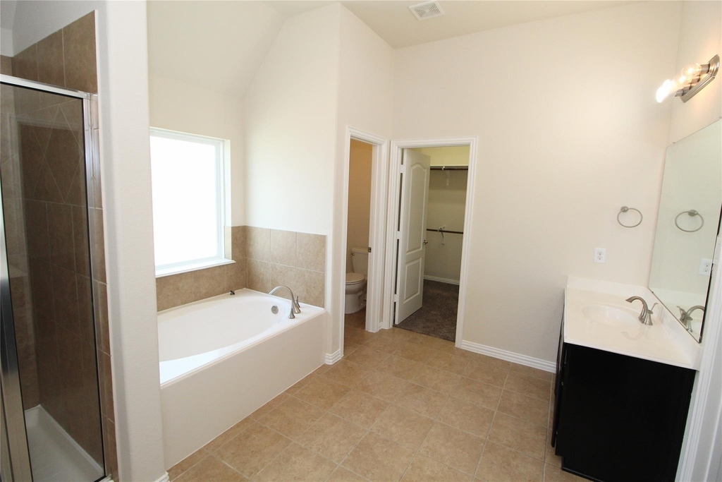 627 Oak Circle Drive E - Photo 26
