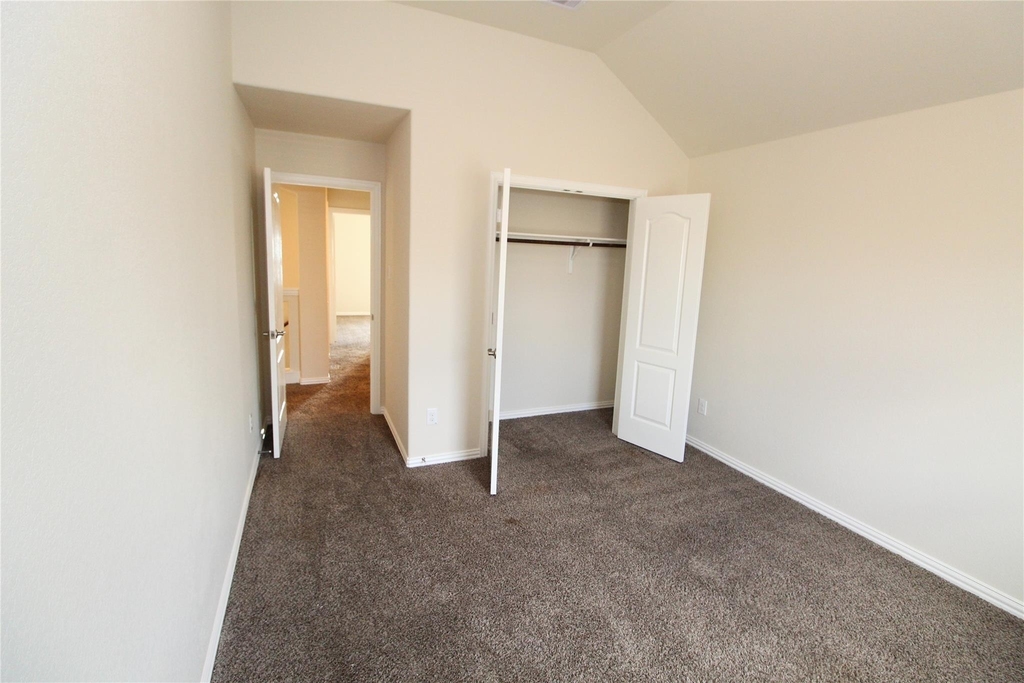 627 Oak Circle Drive E - Photo 29