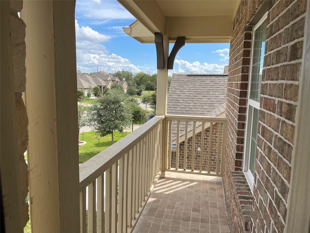 627 Oak Circle Drive E - Photo 23
