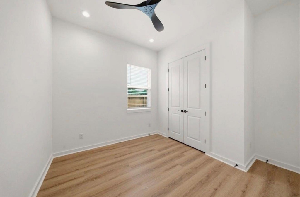 8203 Calhoun Road - Photo 22