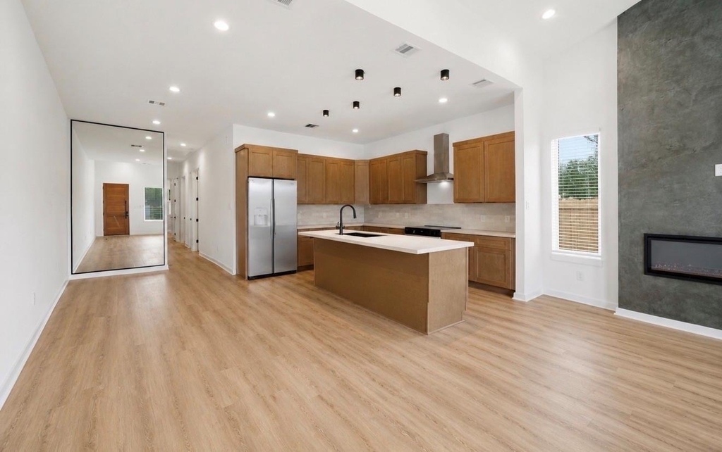 8203 Calhoun Road - Photo 14