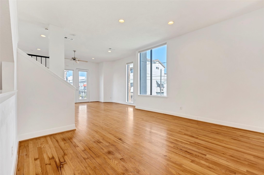 731 Reinerman Street - Photo 25