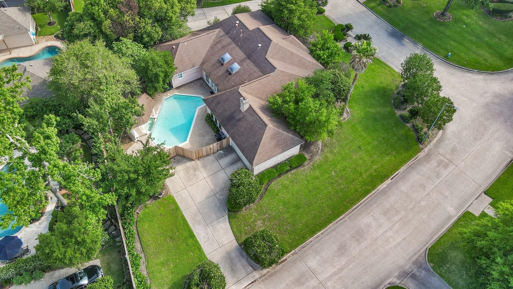 1803 Quiet Country Court - Photo 31