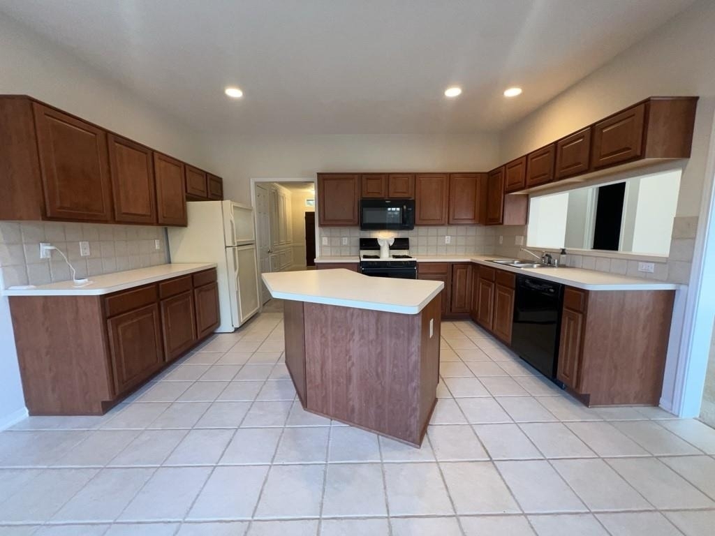 2136 Gemini Street - Photo 8