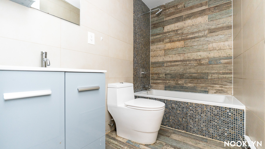 1044 Putnam Ave - Photo 6