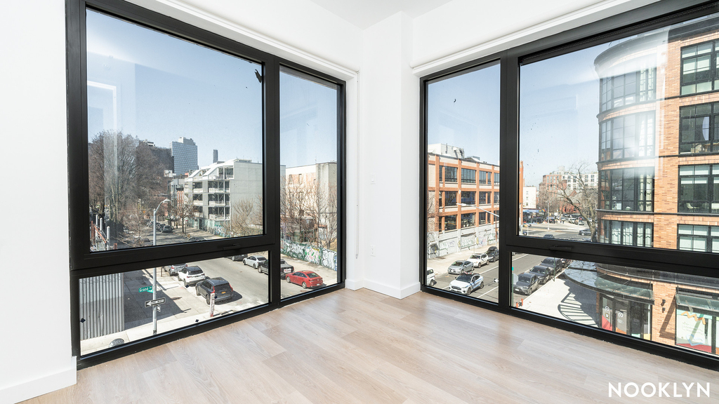 527 Grand Ave - Photo 19