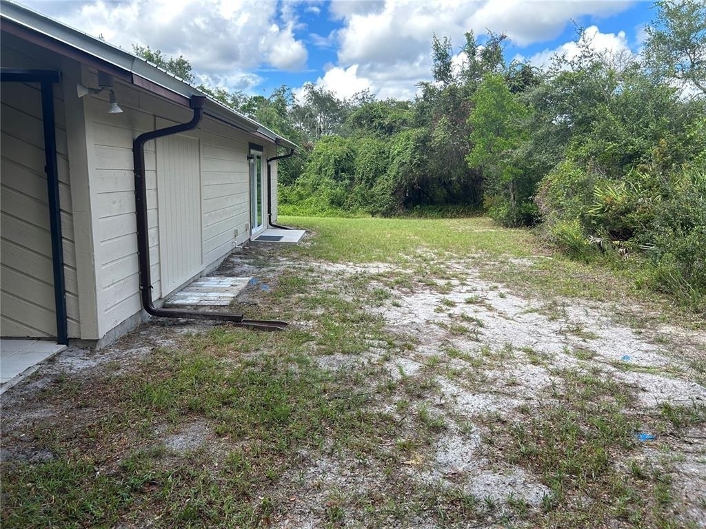 2229 Adelia Boulevard - Photo 12