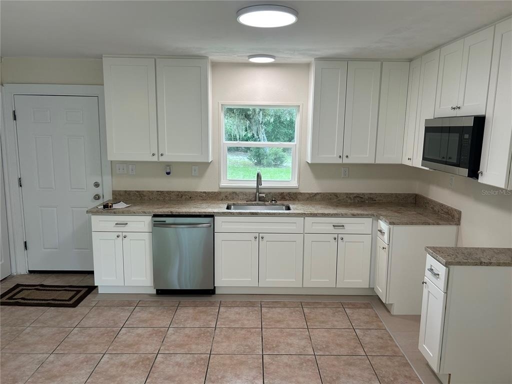 2229 Adelia Boulevard - Photo 23