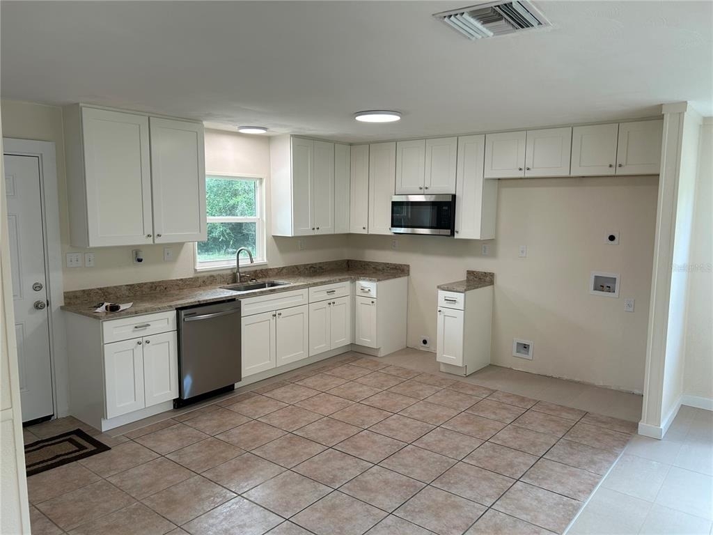 2229 Adelia Boulevard - Photo 22