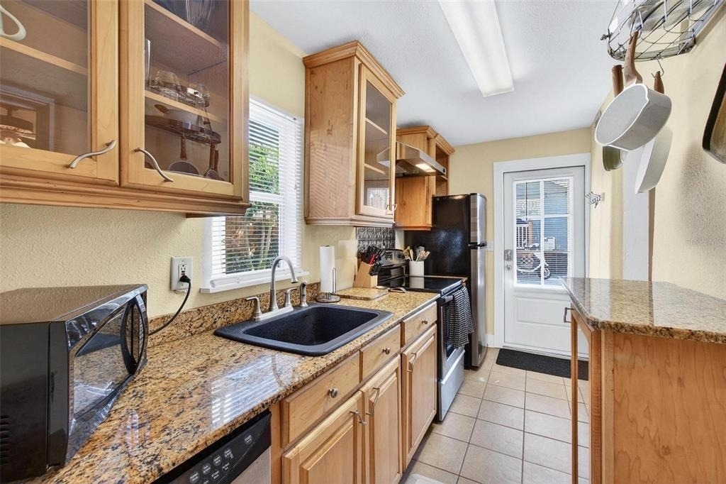 509 29th Avenue S - Photo 10