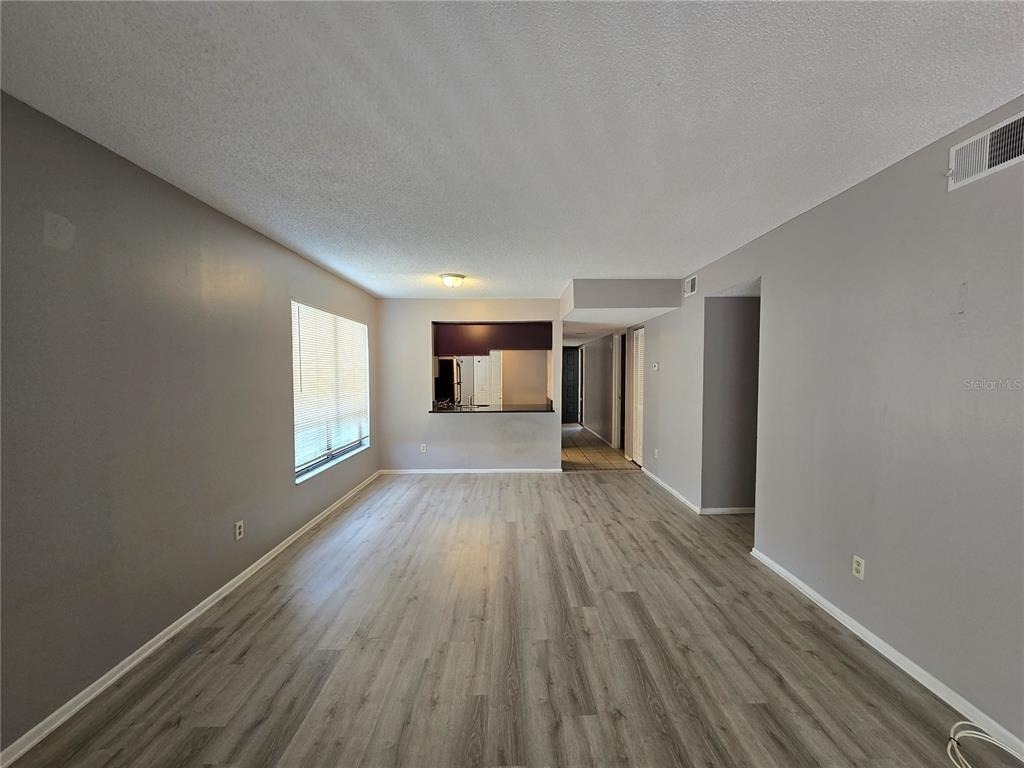 7838 Niagara Avenue - Photo 11