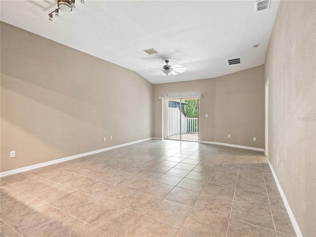 13432 Crest Lake Drive - Photo 4