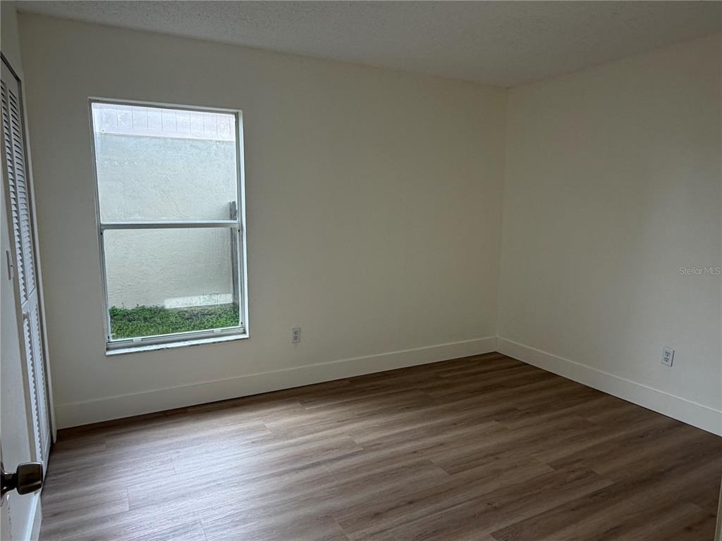 1518 Storington Avenue - Photo 18