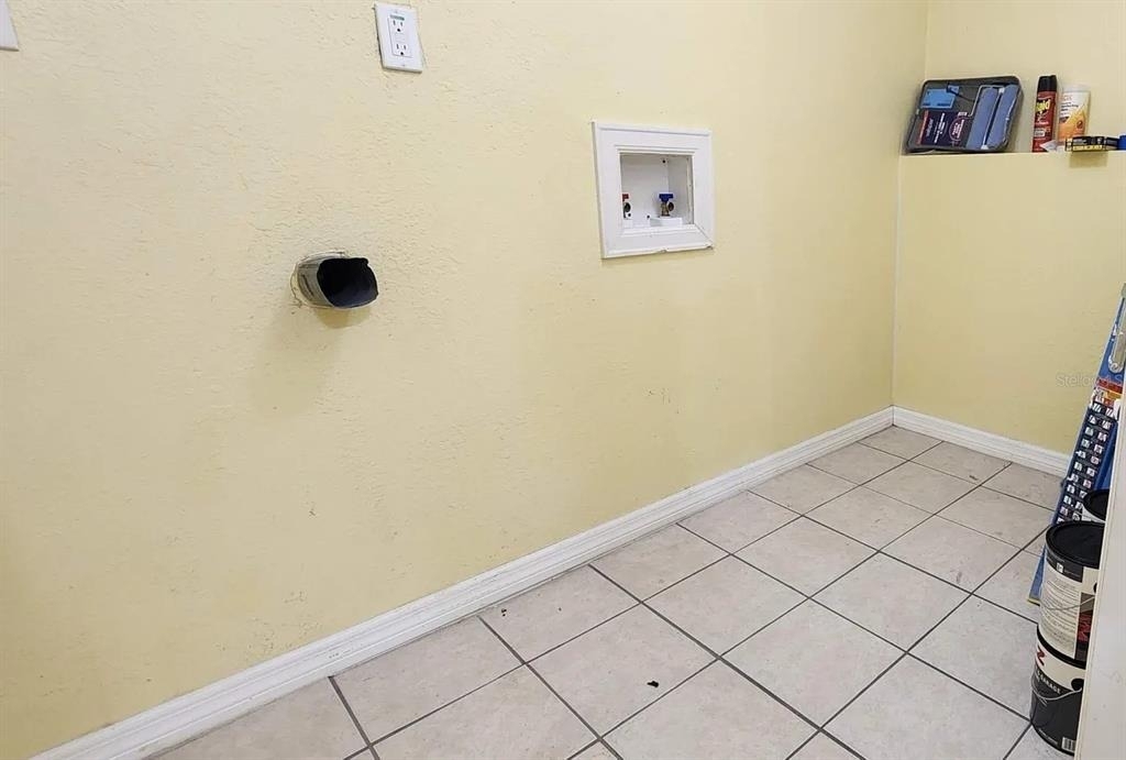 5999 28th Street N - Photo 9