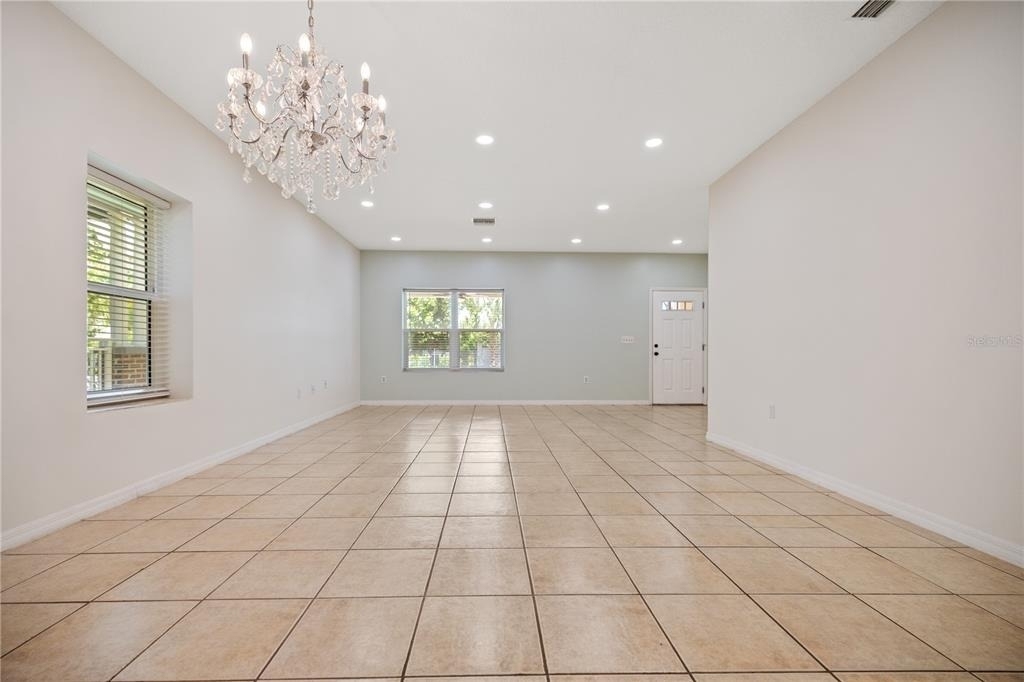 609 E Orange Street - Photo 3