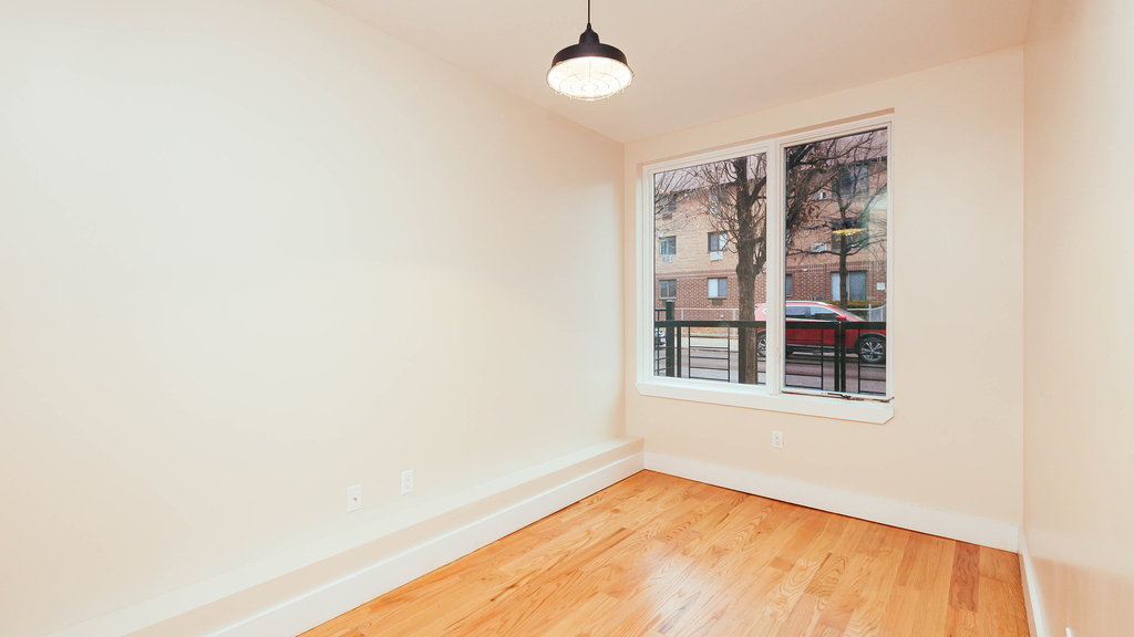 189 Johnson Ave - Photo 2