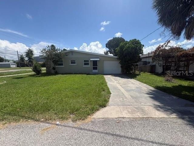 13934 Sommers Avenue - Photo 0