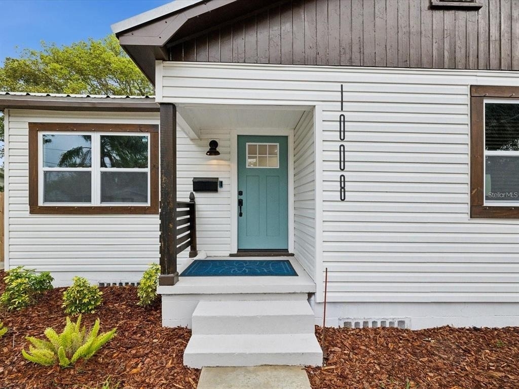 1008 E Norfolk Street - Photo 2