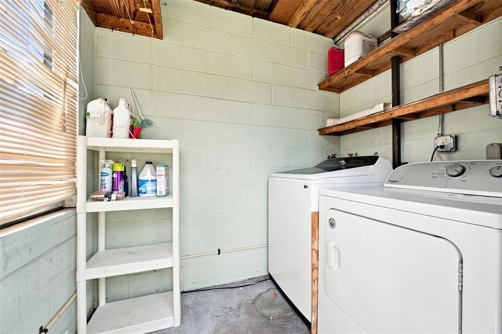 7660 54th Street N - Photo 30