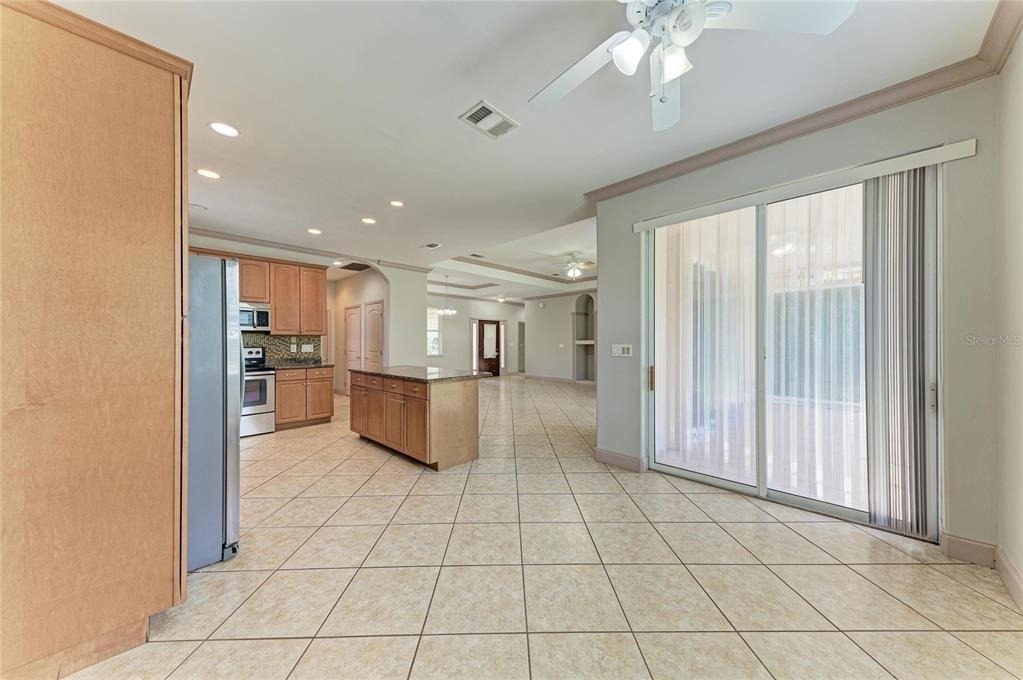 3190 Bay City Terrace - Photo 10
