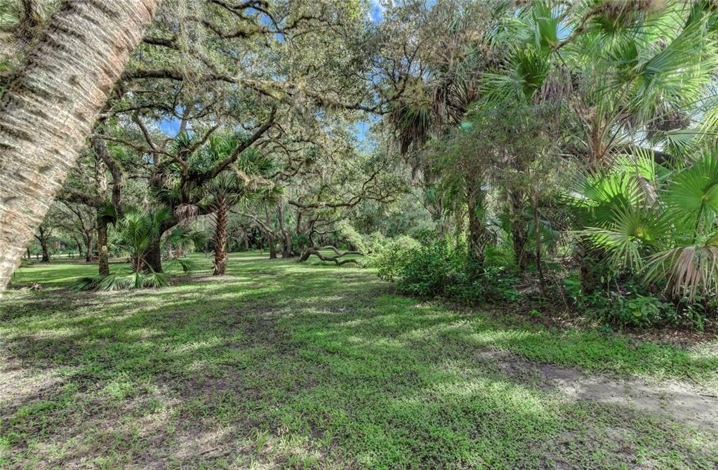 3190 Bay City Terrace - Photo 90