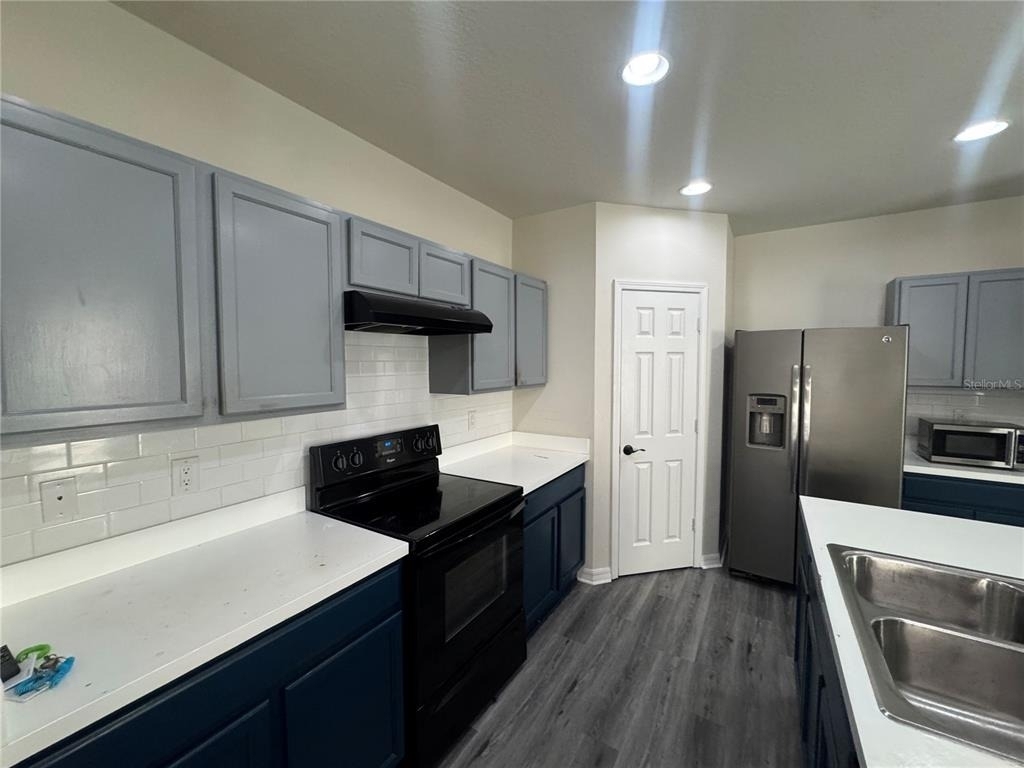4806 Chatterton Way - Photo 4