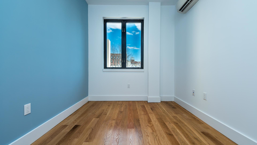 1002 Bushwick Ave - Photo 7