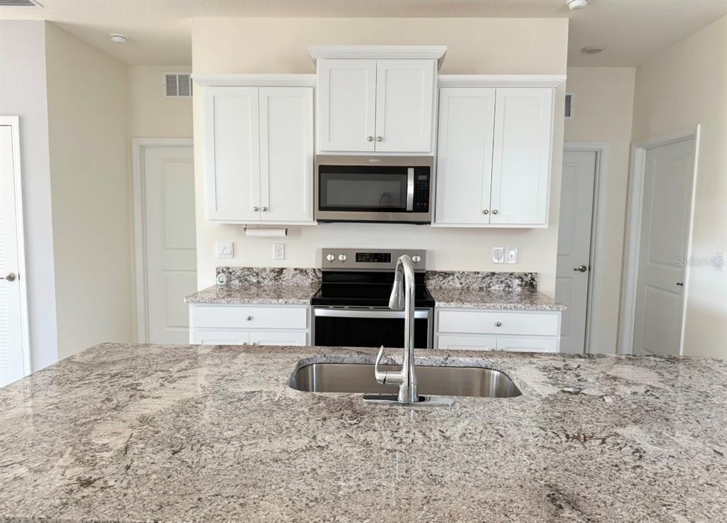 5450 Nw 46th Lane Road - Photo 7