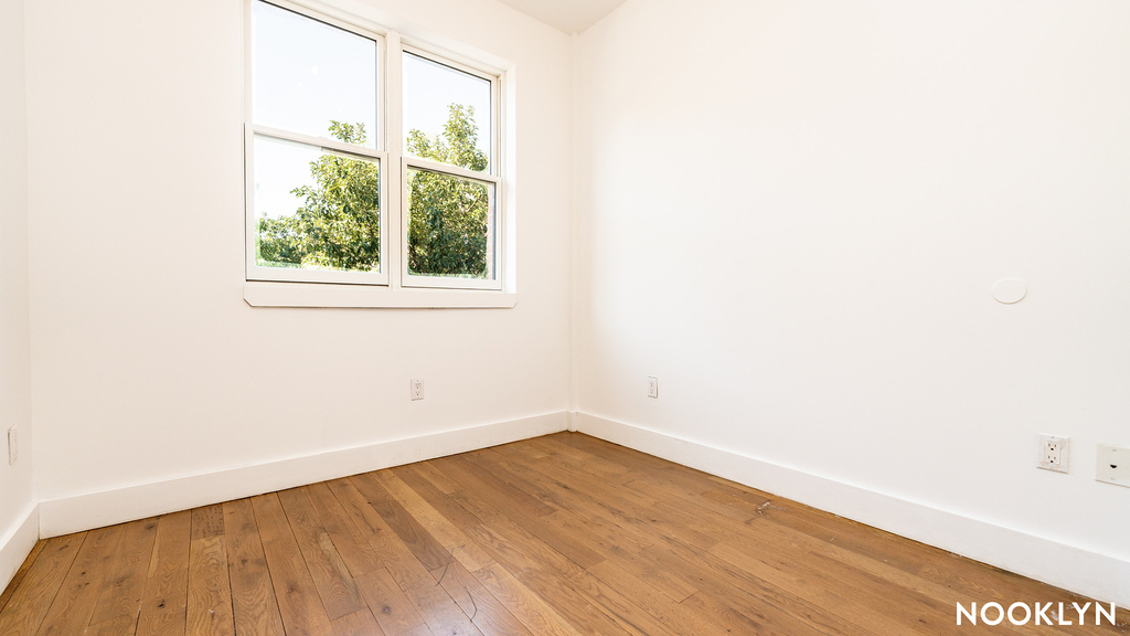 238 Pulaski St - Photo 15