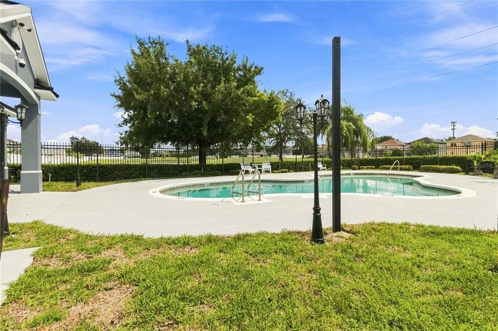 1365 Carey Glen Cir - Photo 29