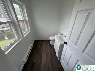 140 E Market Street - Photo 3