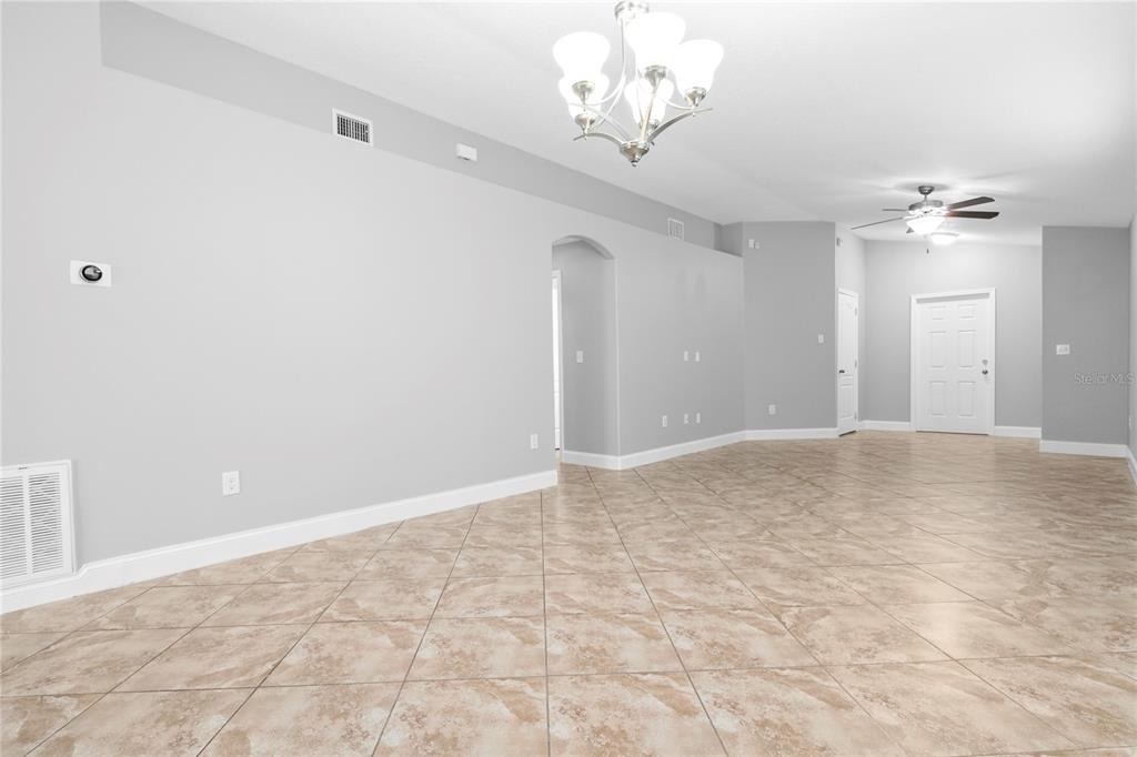 15407 Lost Creek Lane - Photo 8