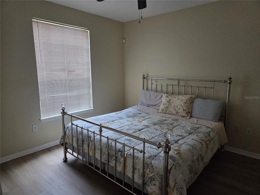 858 Grand Regency Point - Photo 9
