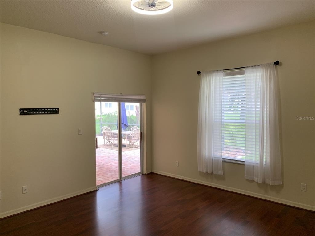 3741 Woodleaf Court - Photo 5