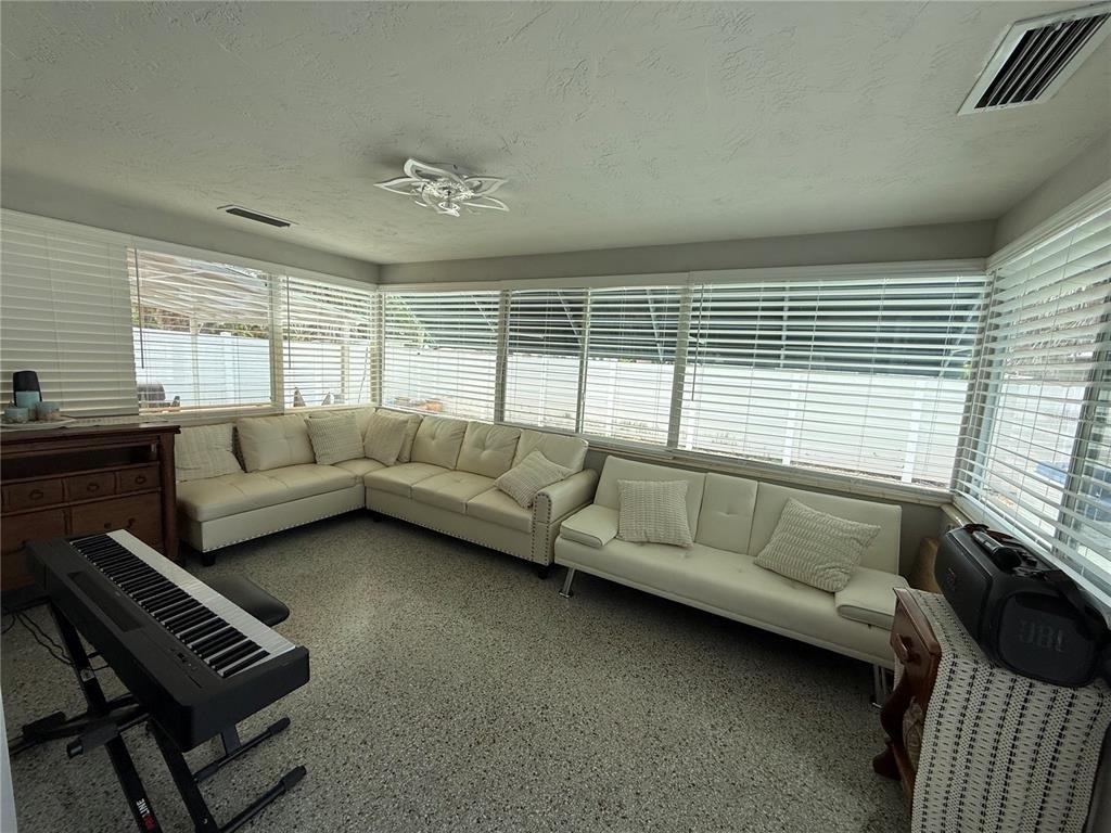 52 45th Avenue - Photo 7