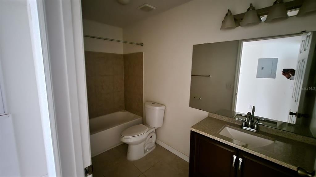 14013 Fairway Island Drive - Photo 7
