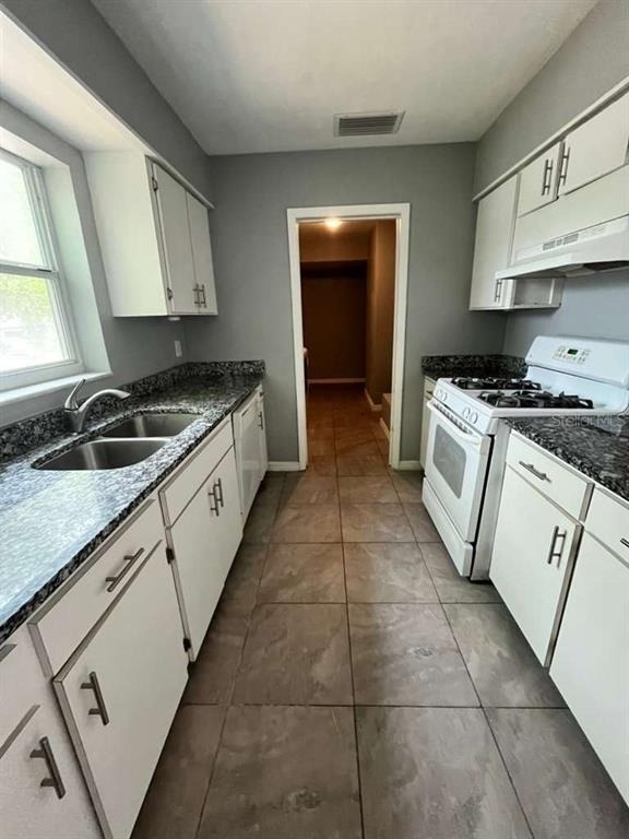 2302 E Dana Drive - Photo 4