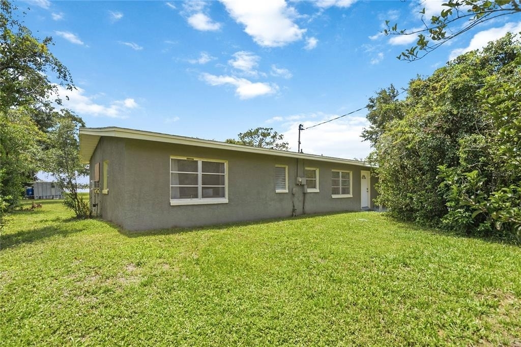 7612 Ficquette Road - Photo 4