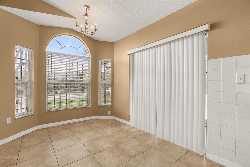 2501 Daffadil Terrace - Photo 5