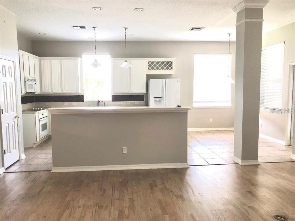 725 Timacuan Boulevard - Photo 5