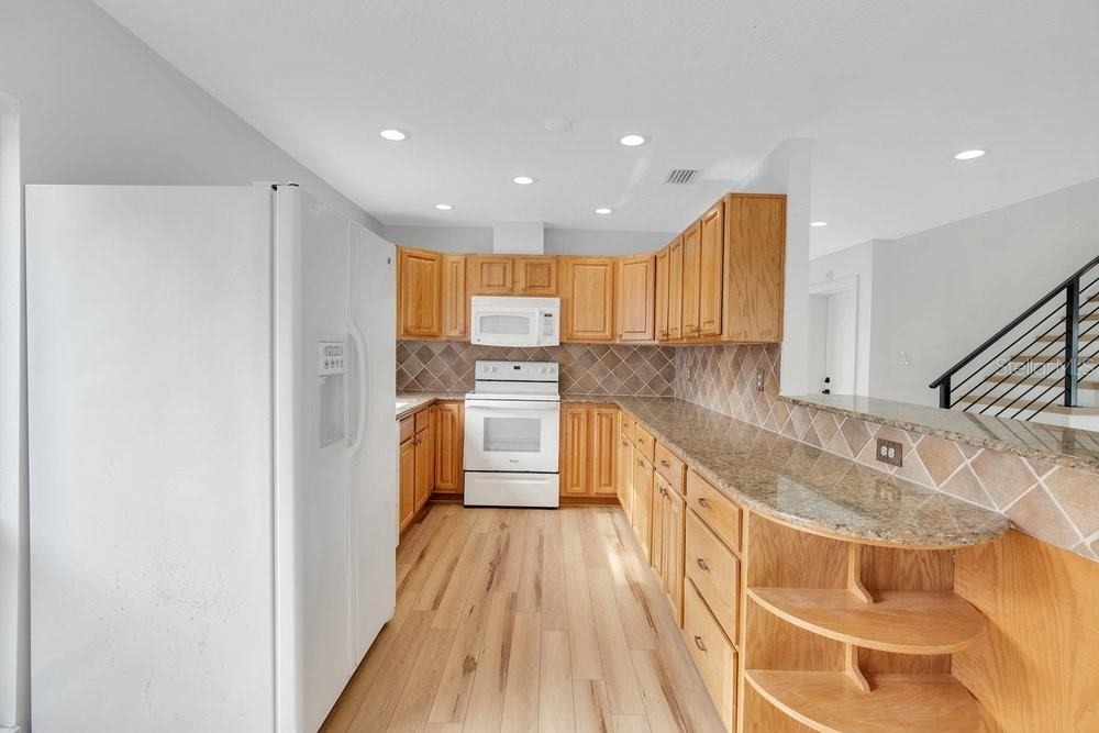 905 Main Street - Photo 8
