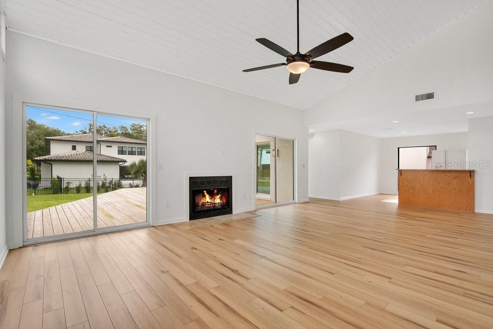 905 Main Street - Photo 5