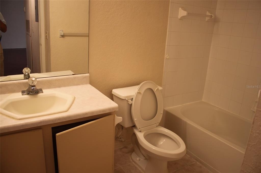 14036 Fairway Island Drive - Photo 5